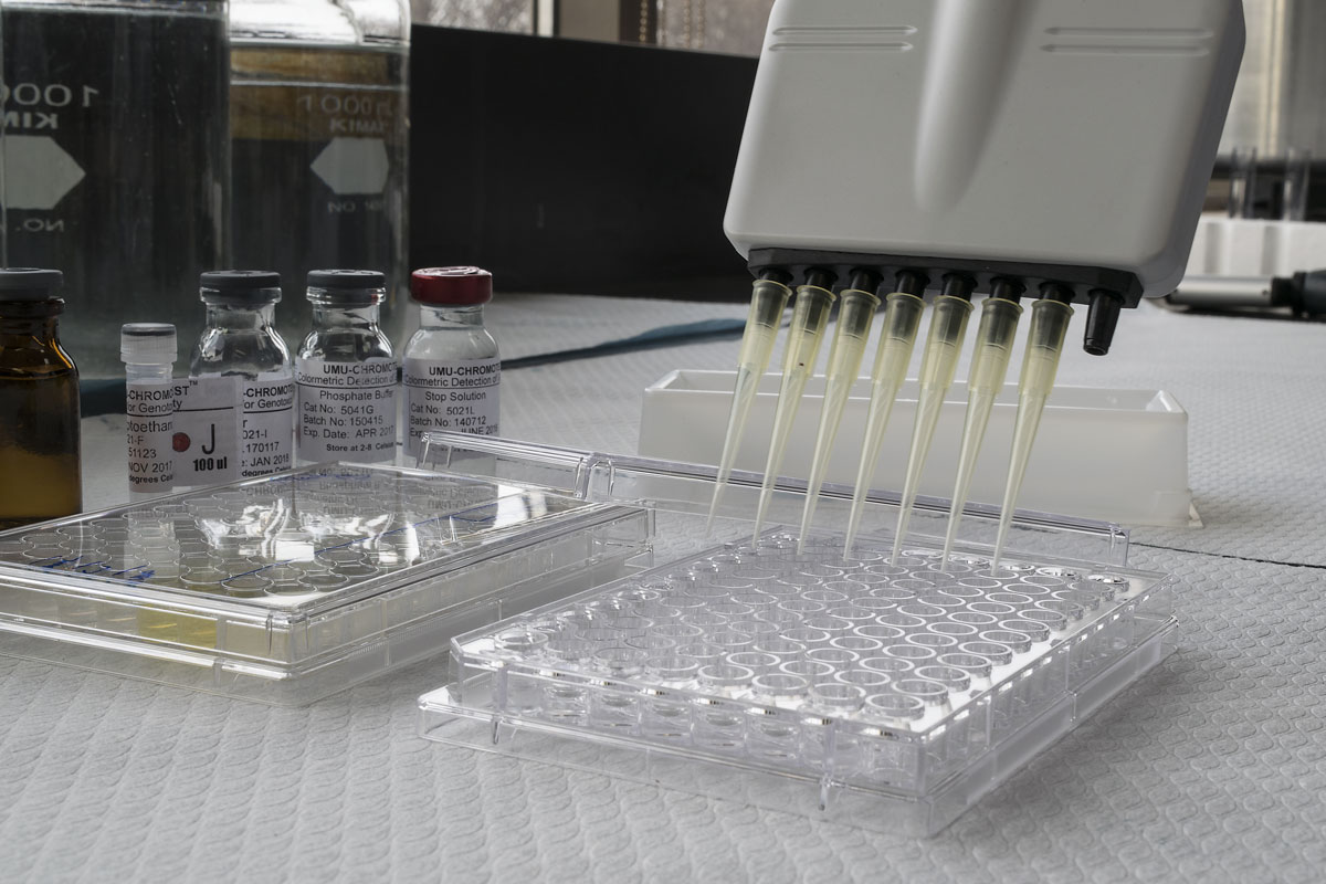 umu ChromoTest pipetting